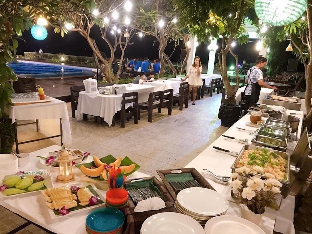 Chez Nous Boutique Resort Haad Chao Samran Esterno foto