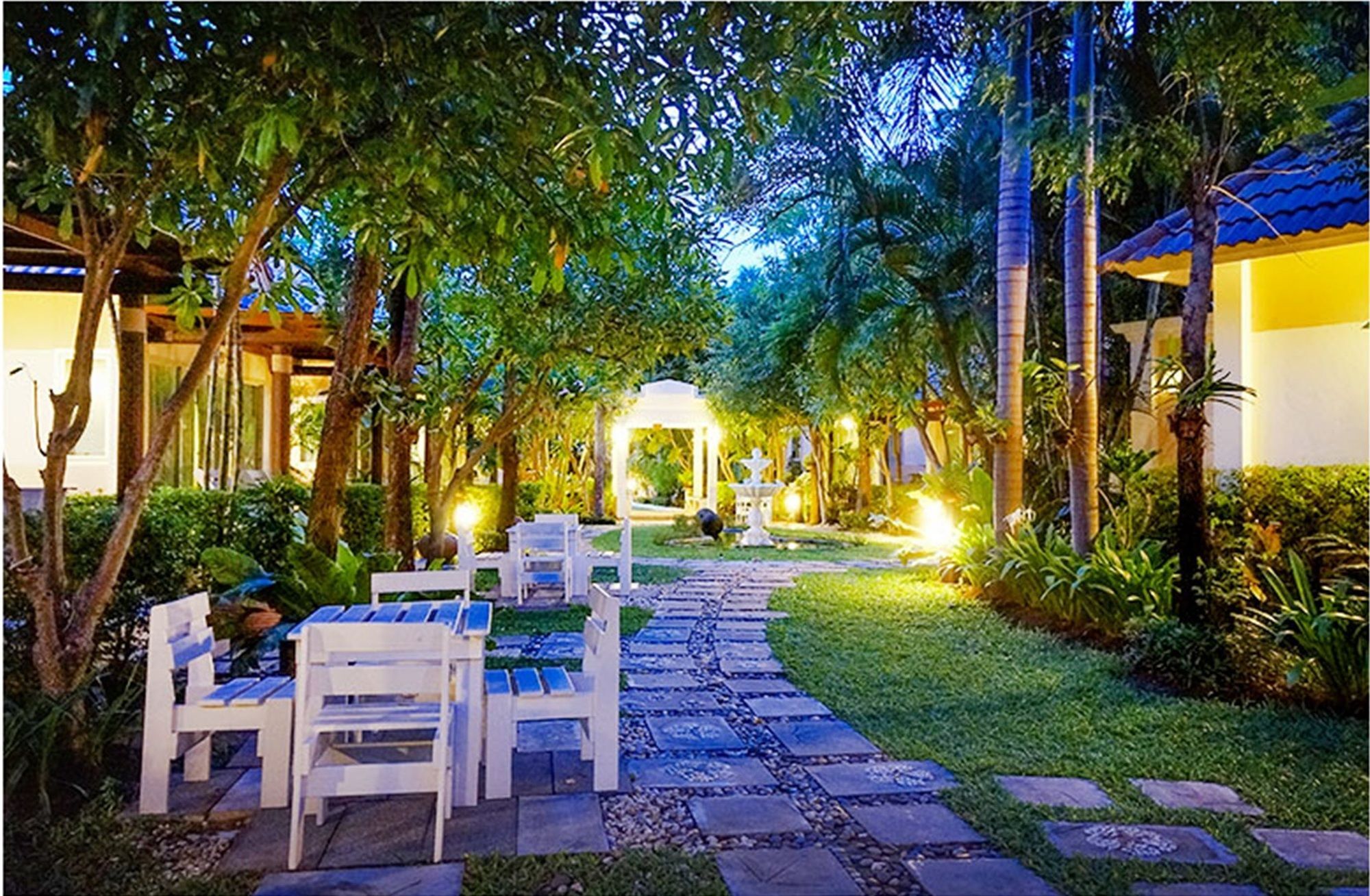 Chez Nous Boutique Resort Haad Chao Samran Esterno foto